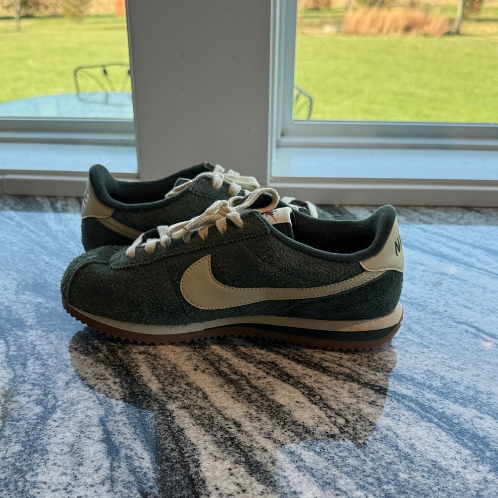 Nike Cortez Vintage Suede Green and Cream Sneakers - Picture 5 of 7